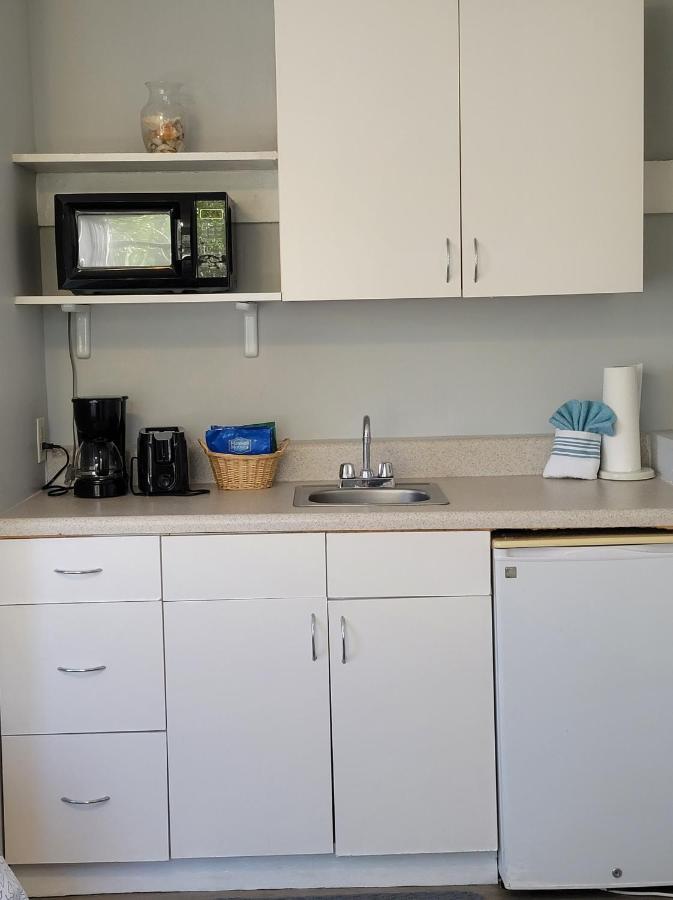 Hideaway Waterfront Resort Cape Coral Bagian luar foto